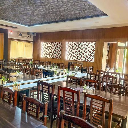 Narayans Leela Inn Udaipur Ngoại thất bức ảnh