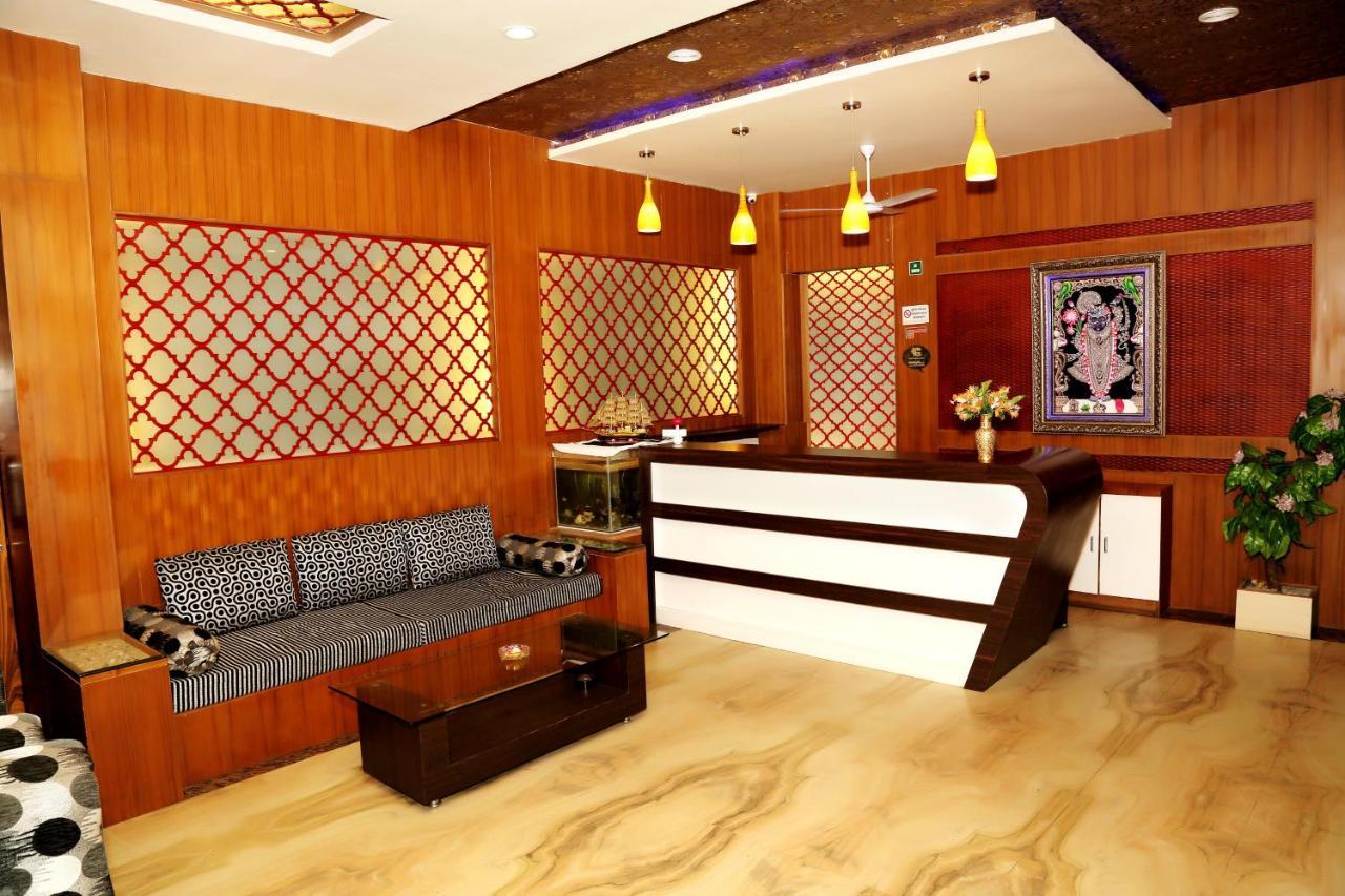 Narayans Leela Inn Udaipur Ngoại thất bức ảnh
