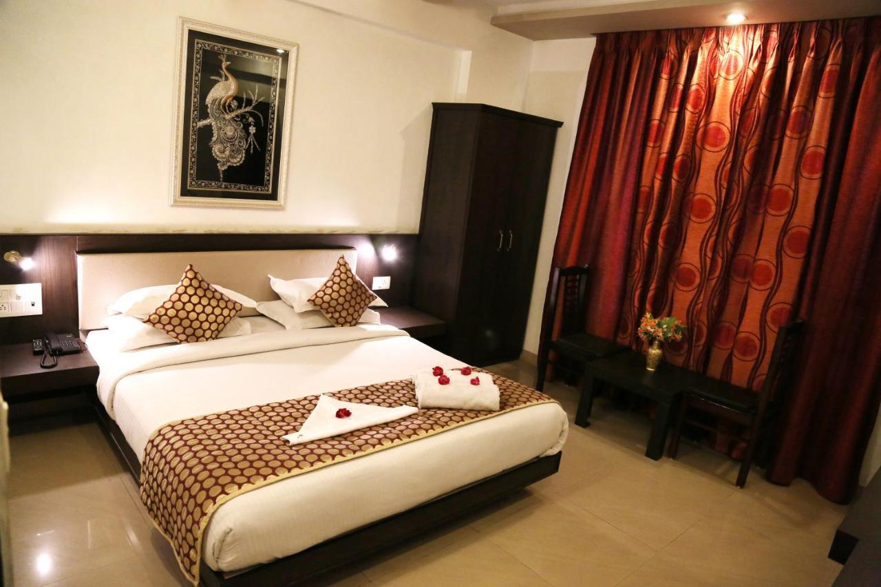 Narayans Leela Inn Udaipur Ngoại thất bức ảnh
