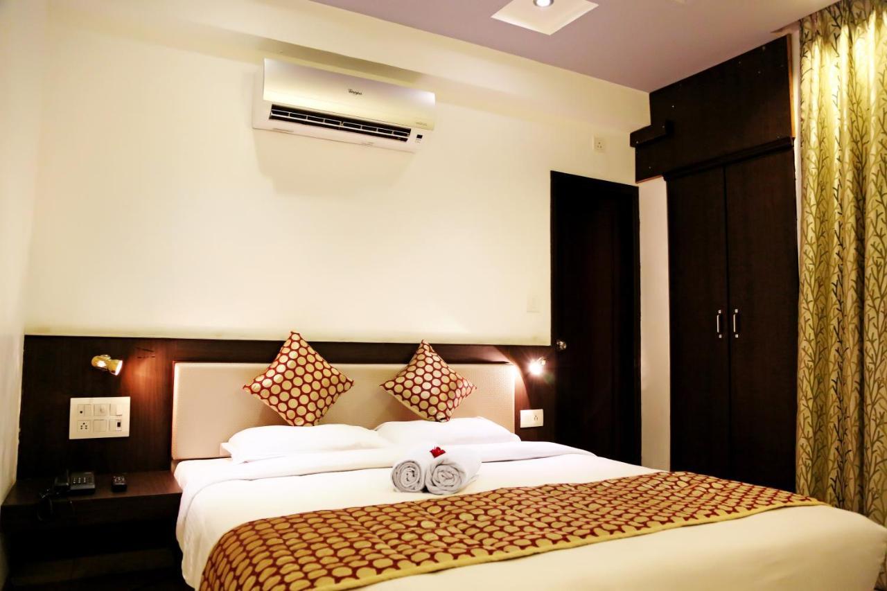 Narayans Leela Inn Udaipur Ngoại thất bức ảnh