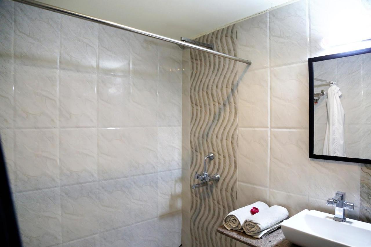 Narayans Leela Inn Udaipur Ngoại thất bức ảnh
