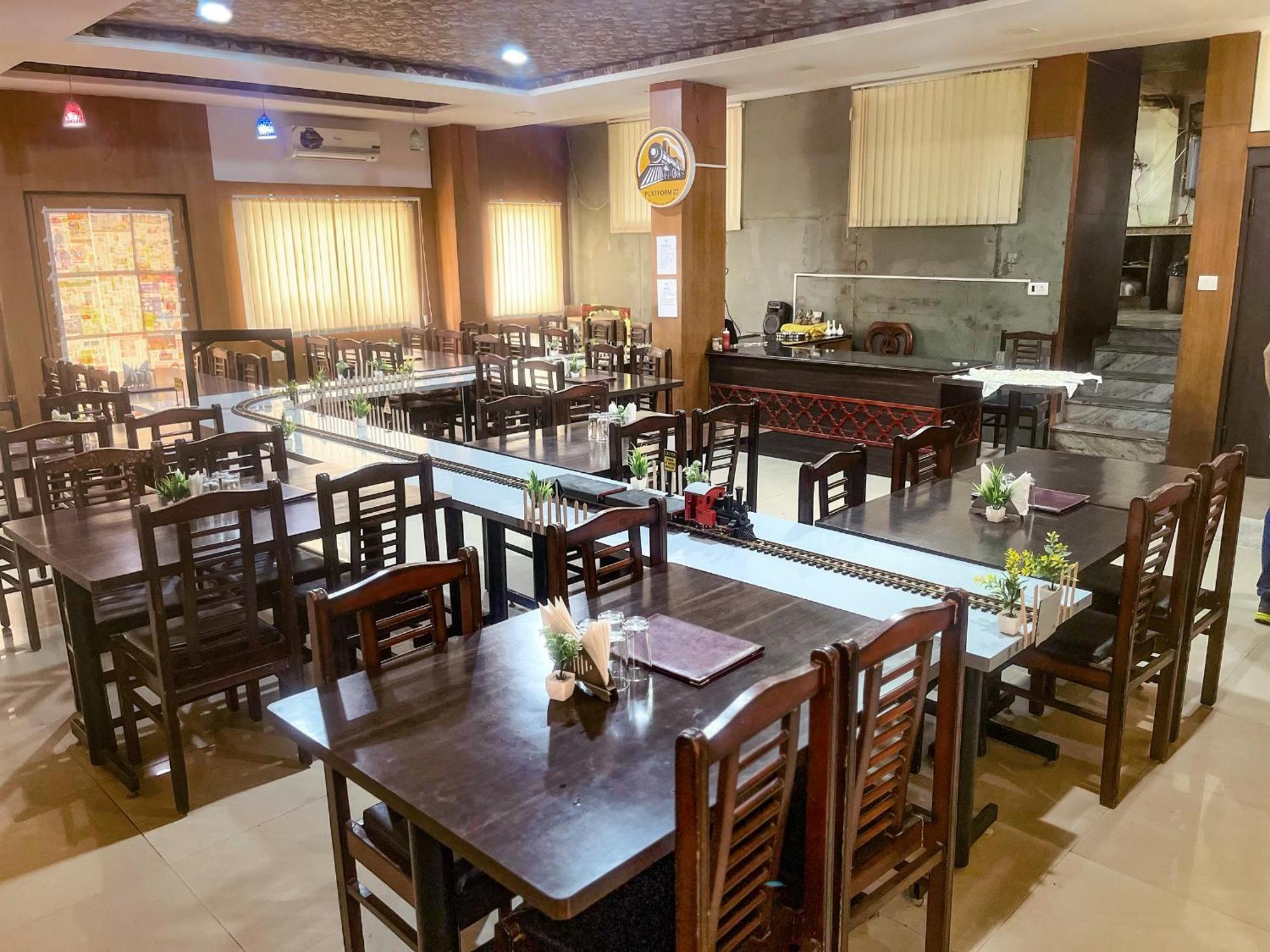 Narayans Leela Inn Udaipur Ngoại thất bức ảnh