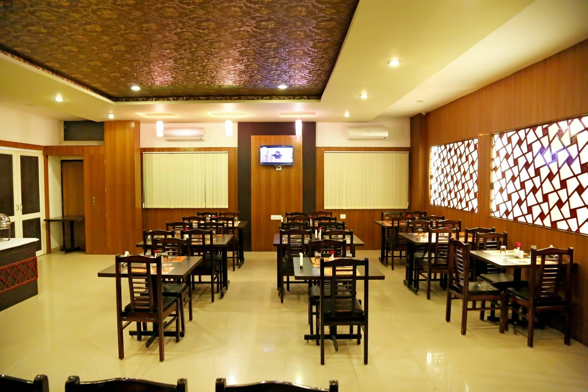 Narayans Leela Inn Udaipur Ngoại thất bức ảnh